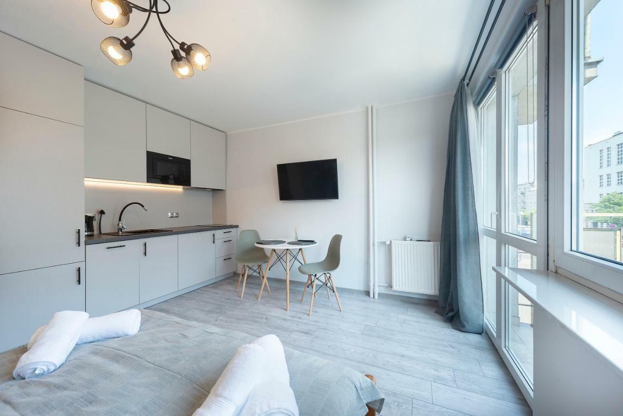 4 Apartment